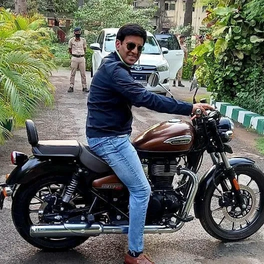 amit lodha ips