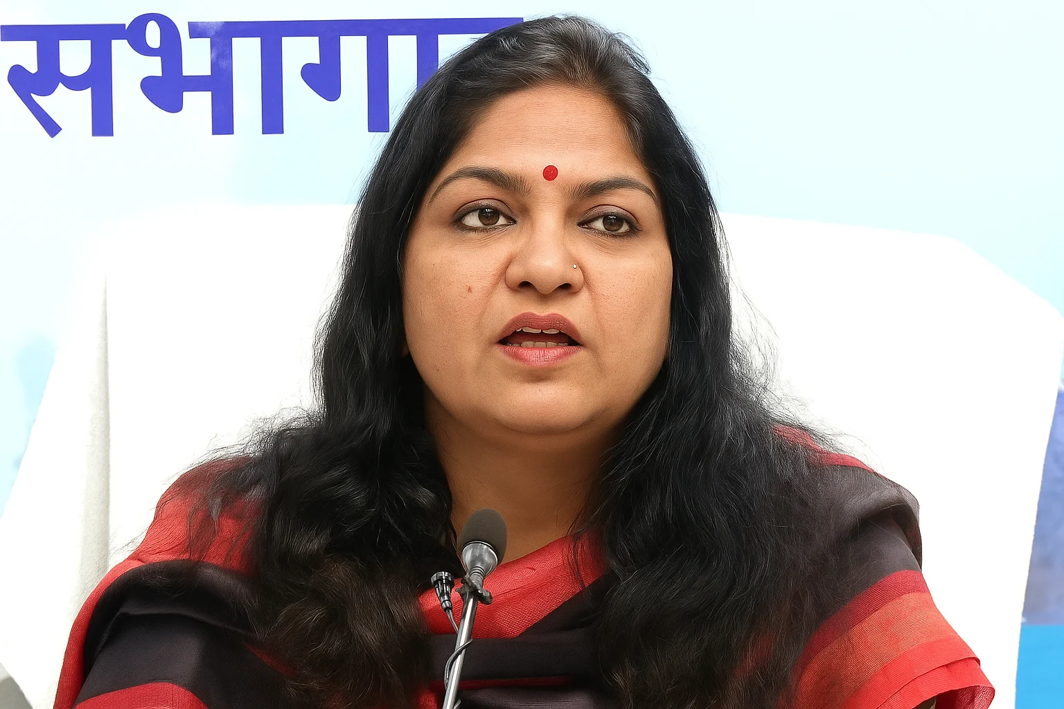pooja singhal ias